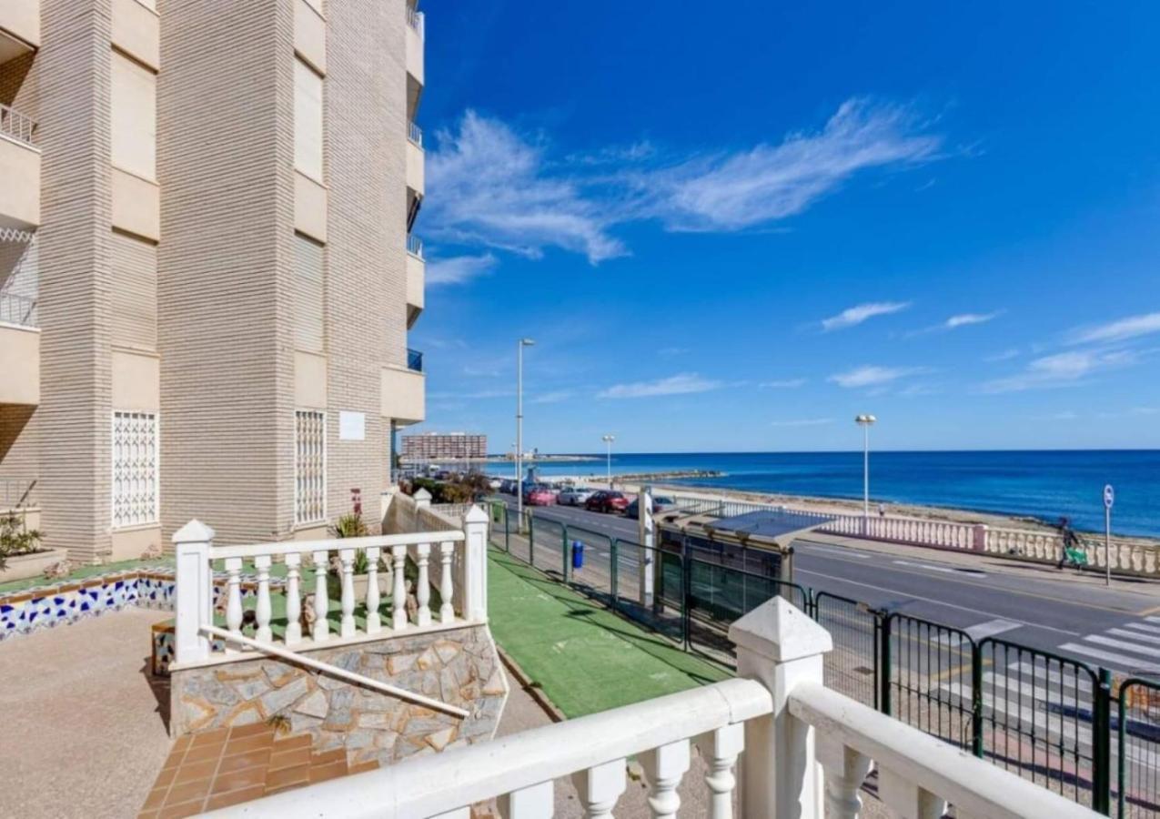 Apartament Lemon Torrevieja Luaran gambar