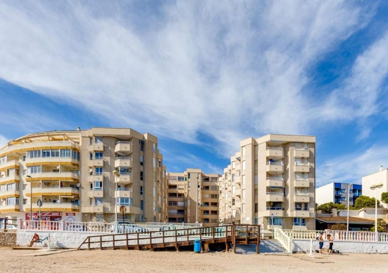 Apartament Lemon Torrevieja Luaran gambar